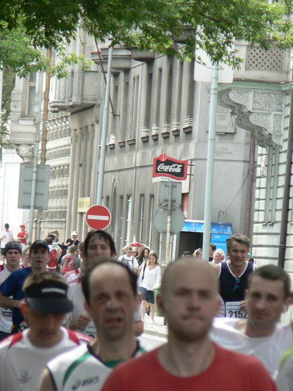 Maraton09 170.jpg - Pomalu ale jistě se blíží.